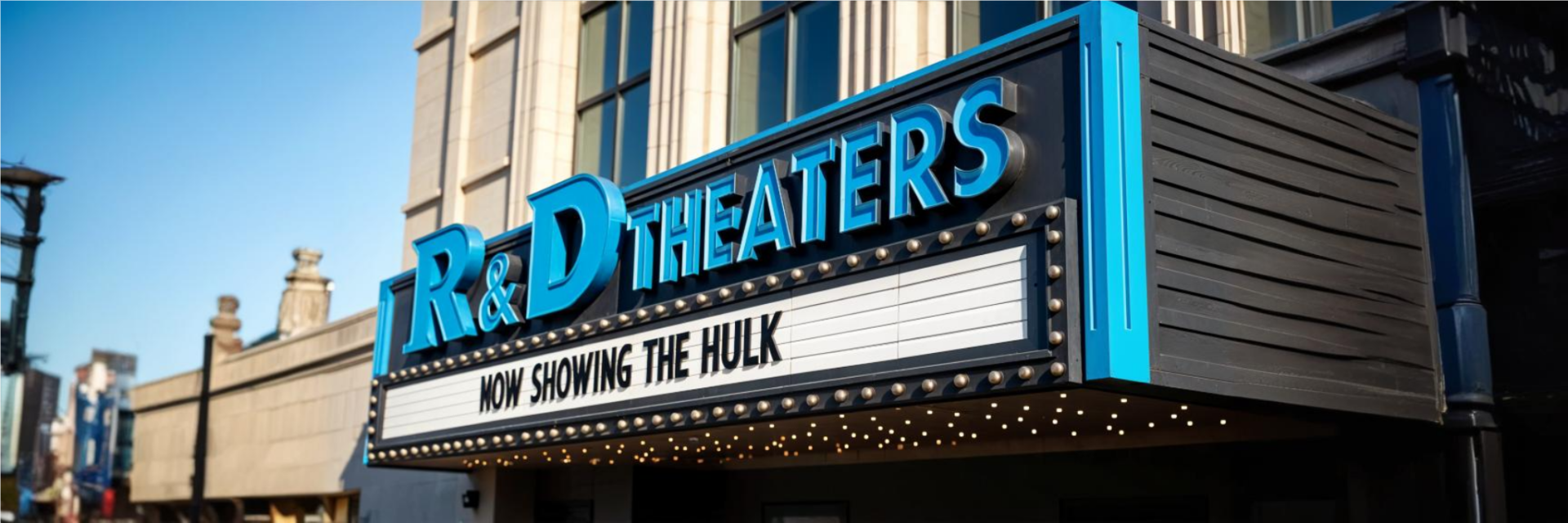 https://preview.unitedsigns.com/wp-content/uploads/2026/03/entertainment-banner.png signage solutions by United Signs